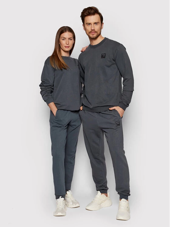 Fila Άνδρες Μπλούζες Χωρίς Φερμουάρ Μπλούζα Unisex Brugge FAU0001 Γκρι Regular Fit Γκρι 3 Fila Άνδρες Μπλούζες Χωρίς Φερμουάρ Μπλούζα Unisex Brugge FAU0001 Γκρι Regular Fit Γκρι